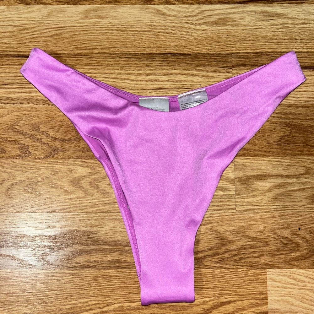 High Brazilian bikini bottom